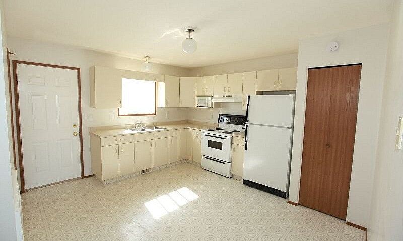3 Bedroom Townhouse ...