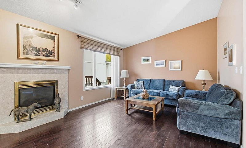 37 650 Warde Avenue ...