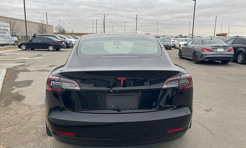 2021 Tesla Model 3 S...