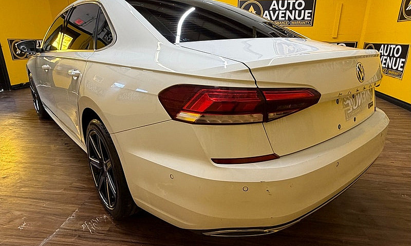2020 Volkswagen Pass...