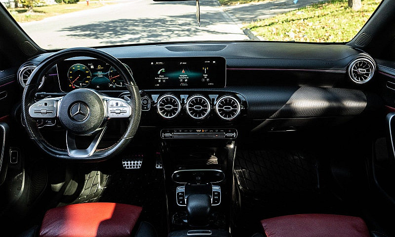 2020 Mercedes-Benz C...