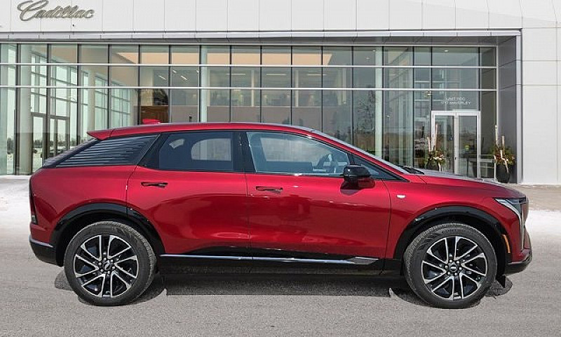2027 Cadillac Optiq ...
