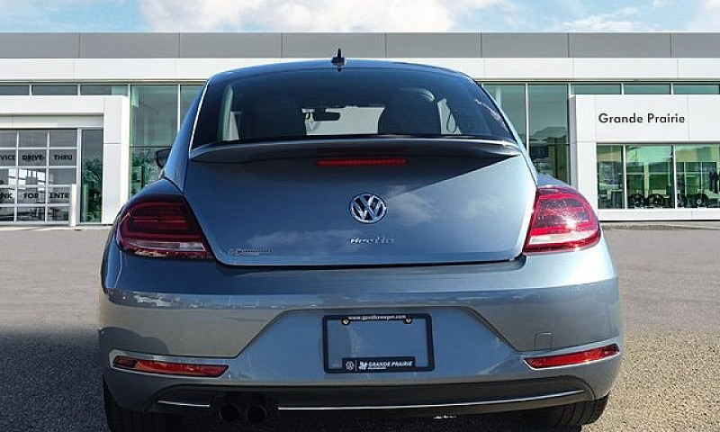 2019 Volkswagen Beet...