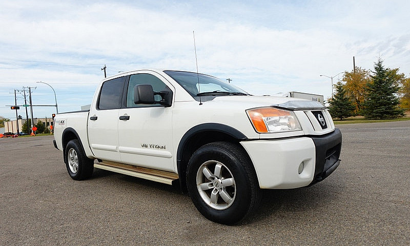 2009 Nissan Titan Xe...