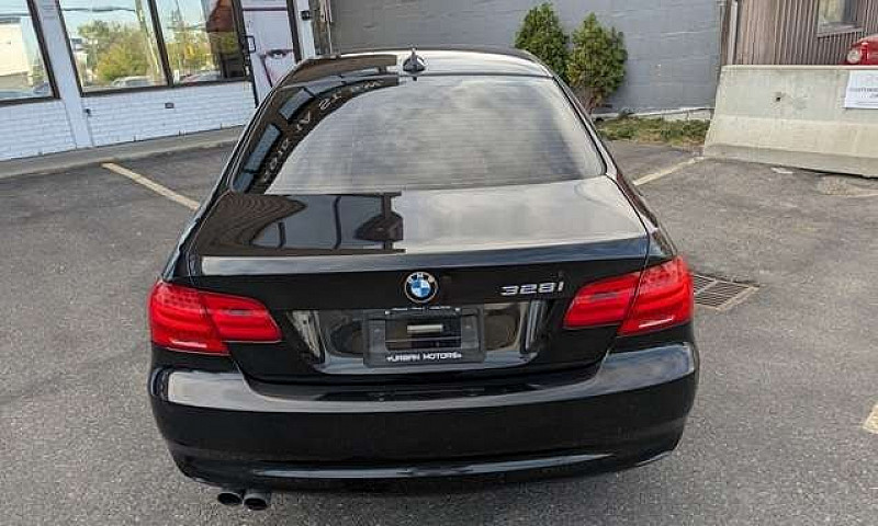 2011 Bmw 3 Series 2D...