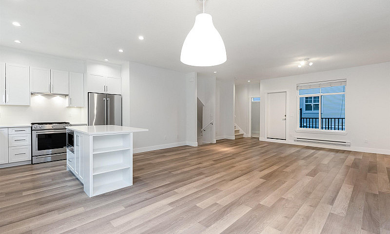 2 2427 164Th Street ...