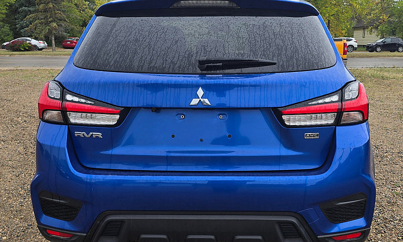 2020 Mitsubishi Rvr...