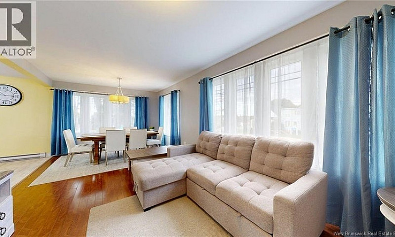 240 Loch Lomond Road...