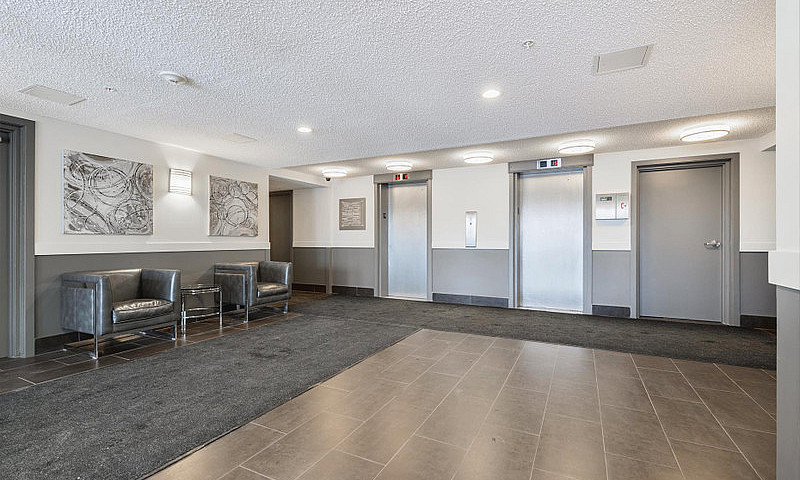 3 Bedroom - 15503 87...
