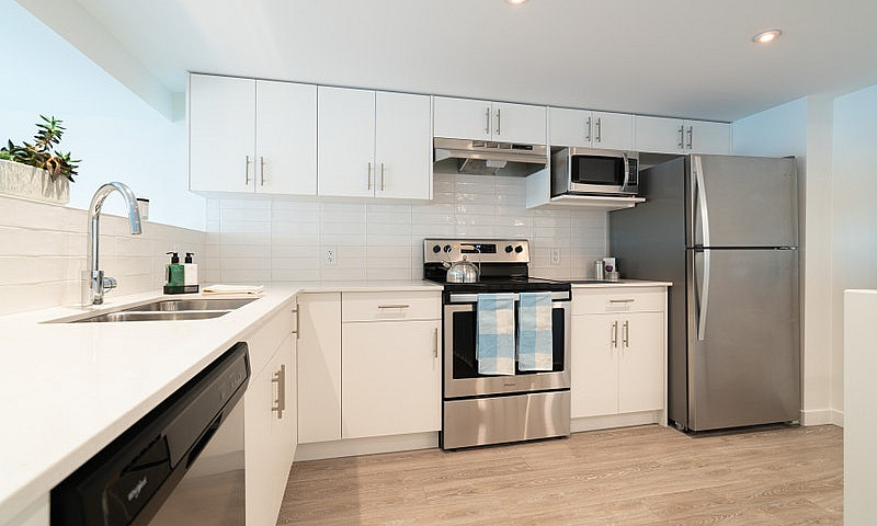 One Bedroom Apartmen...