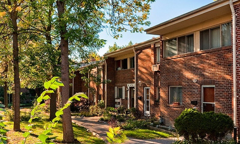 Havenbrook Gardens -...