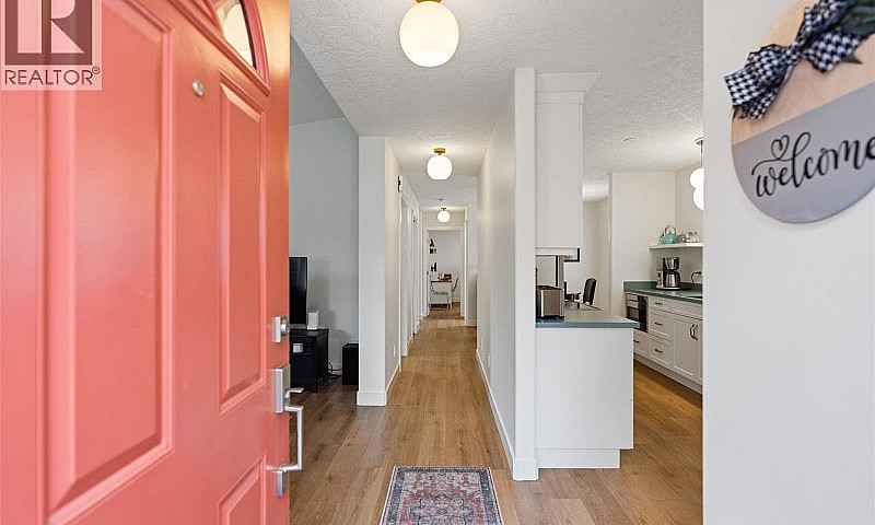 84 Wolf Lane View Ro...