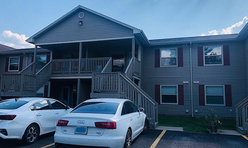 2 Bedroom Condo For ...