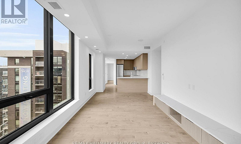 2604 - 340 Queen Str...