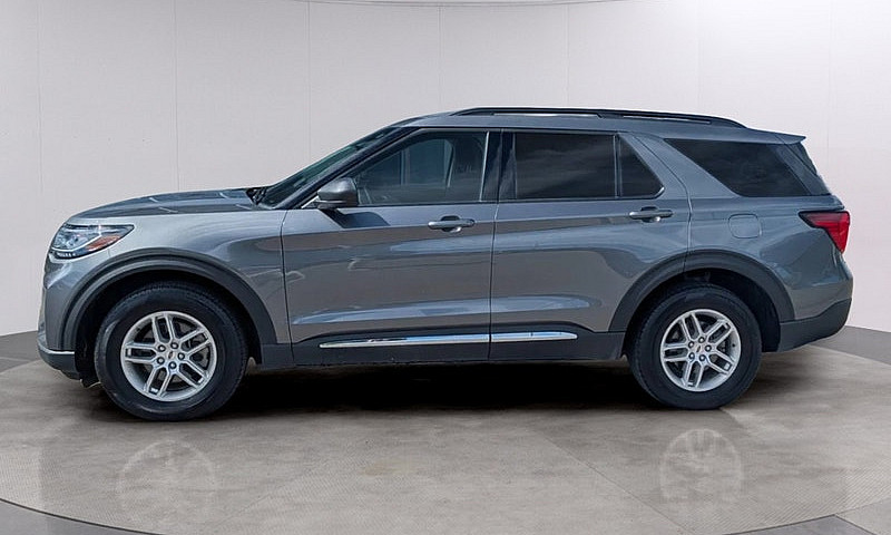 2025 Ford Explorer A...
