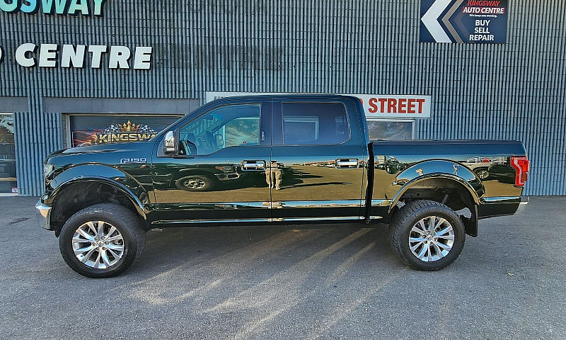 2015 Ford F-150 Lari...