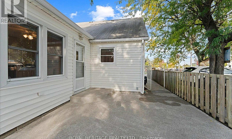 461 Lauzon Road Wind...