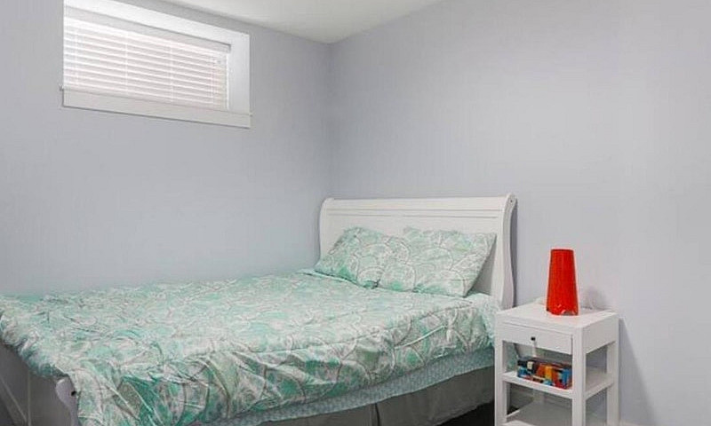 4666 Earles Street V...