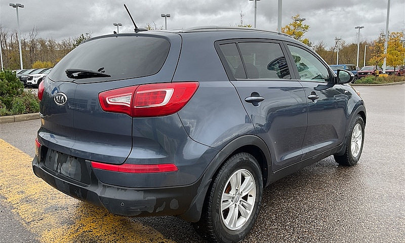2011 Kia Sportage Lx...