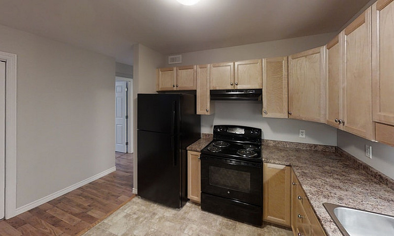 Findlay Estates - 10...