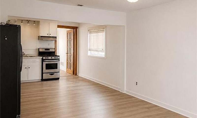 66 Whitney Avenue Mo...