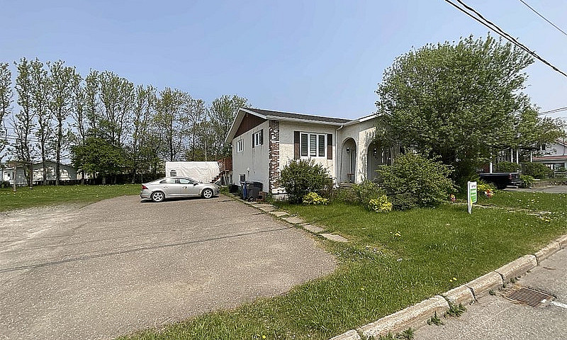 $308,000 - Bungalow ...