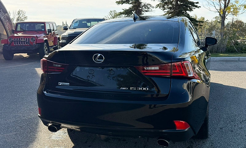 2016 Lexus Is 300...