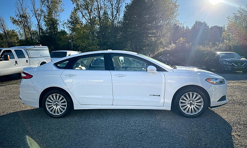 2014 Ford Fusion Se ...