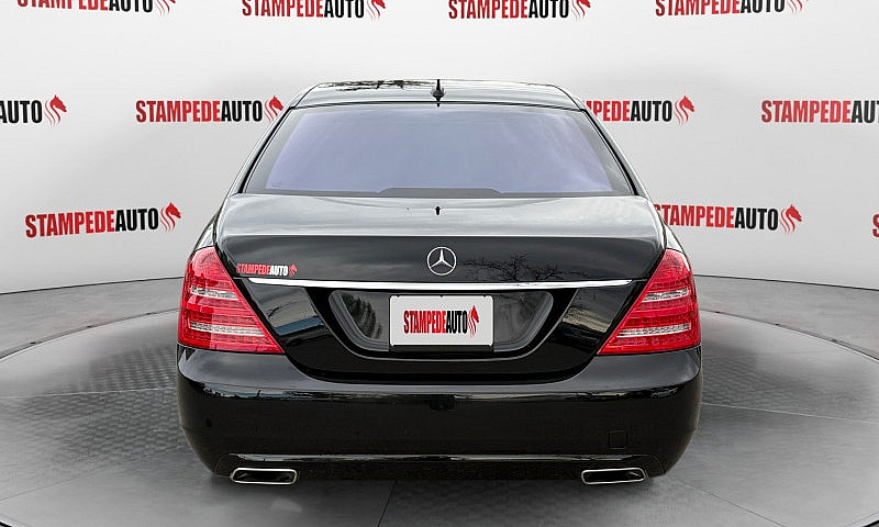 2010 Mercedes-Benz S...