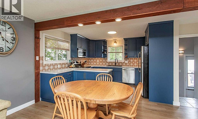 66 Oberlin Avenue Re...