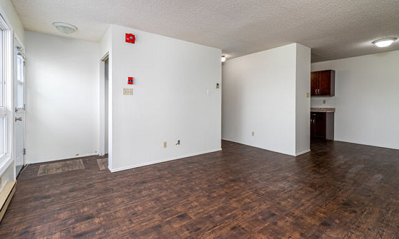 204 16Th St- 1 Bedro...