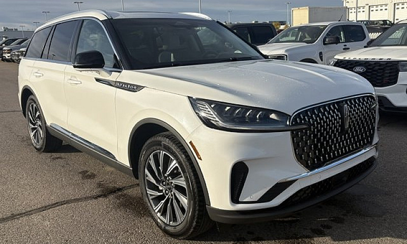 2025 Lincoln Aviator...