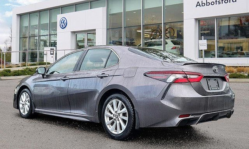 2023 Toyota Camry Se...