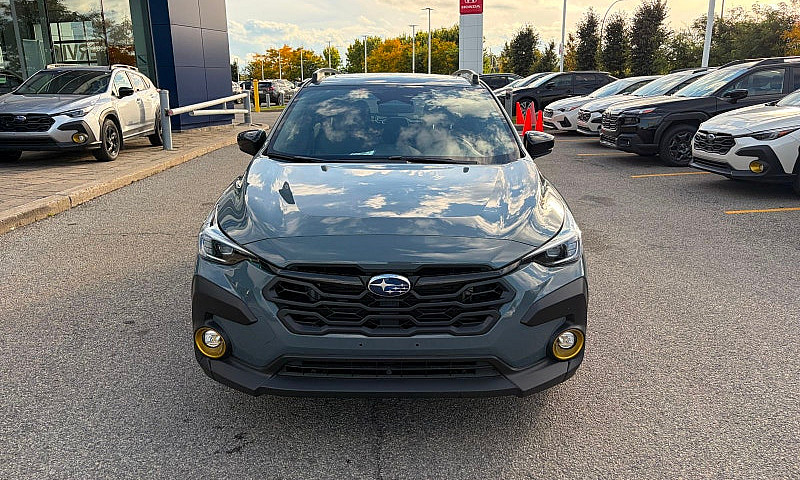 2024 Subaru Crosstre...