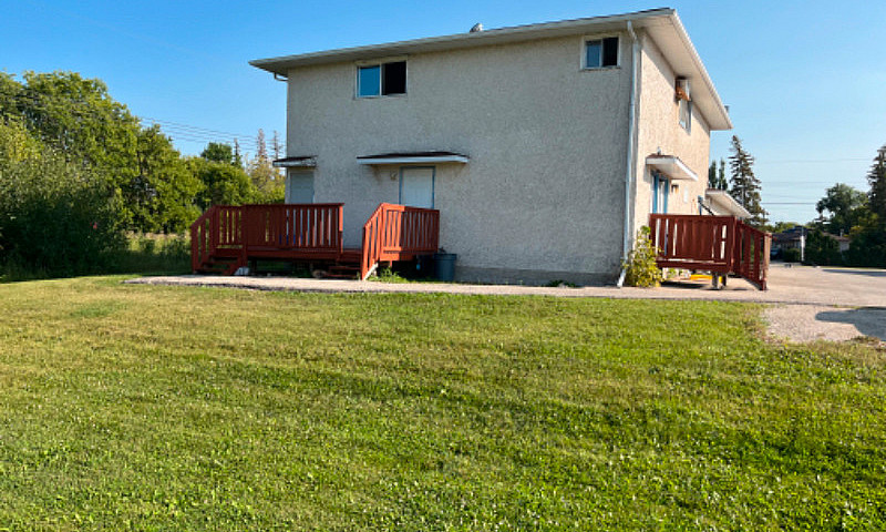 3 Bedroom Apartment ...