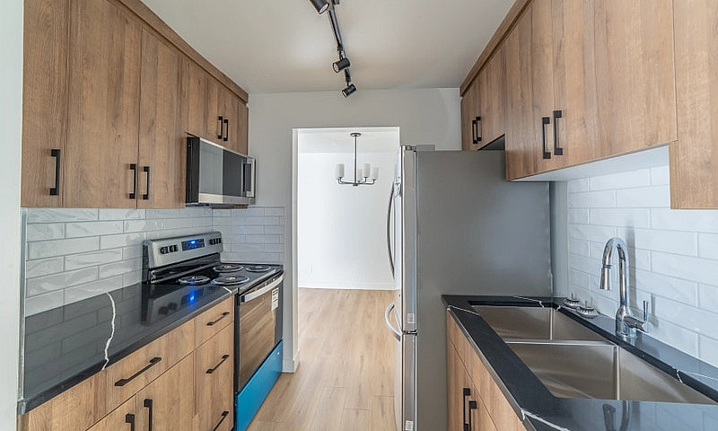 Recently Renovated T...