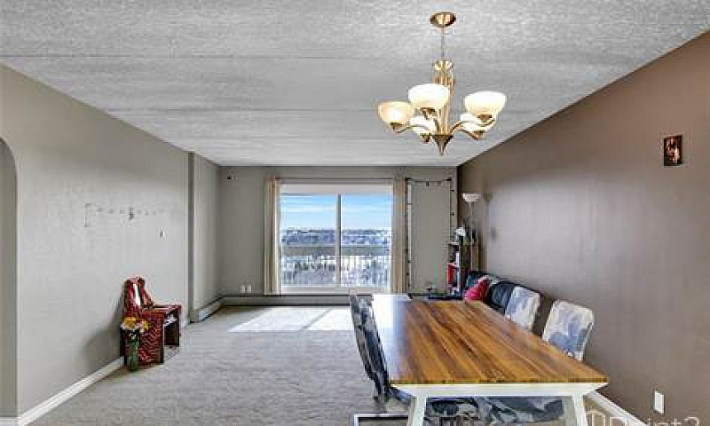 3520 Hillsdale Stree...