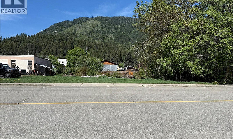 Lot A Sayward Avenue...