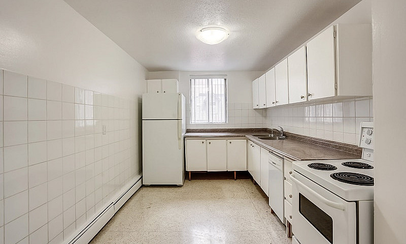 Crystal Arms - 1 Bed...