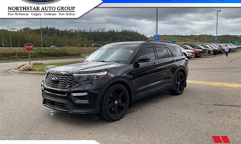 2023 Ford Explorer S...