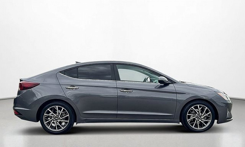 2020 Hyundai Elantra...