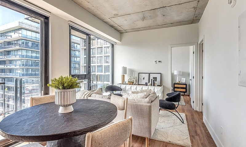 Condo 4 1/2 À Louer ...