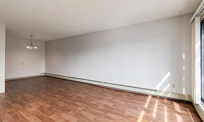 Comfortable Living I...