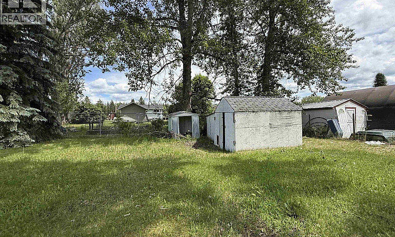 1038 Mountain Ash Ro...