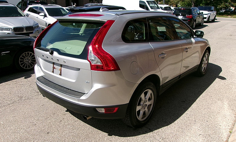 2010 Volvo Xc60 ***C...