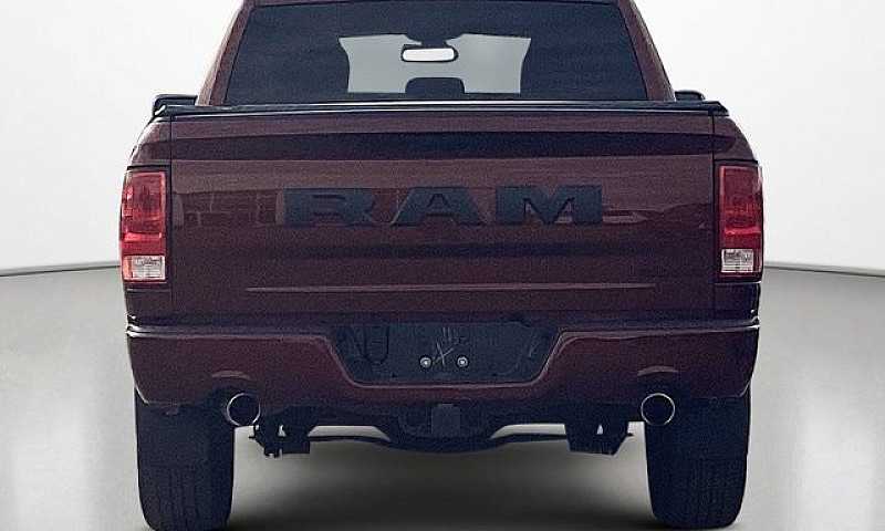 2021 Ram 1500 Classi...