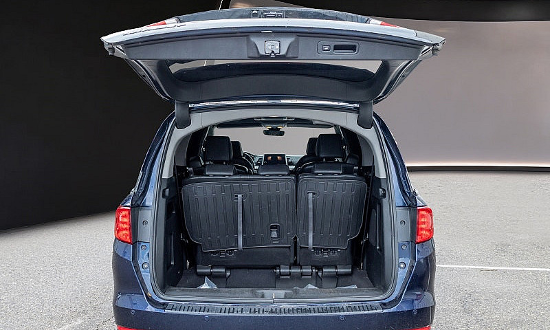 2022 Honda Odyssey...