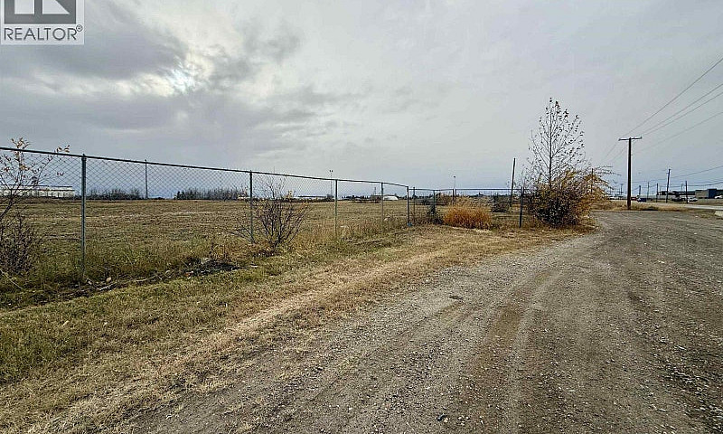 7405 100 Avenue Fort...