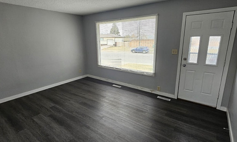 3 Bedroom Main Floor...