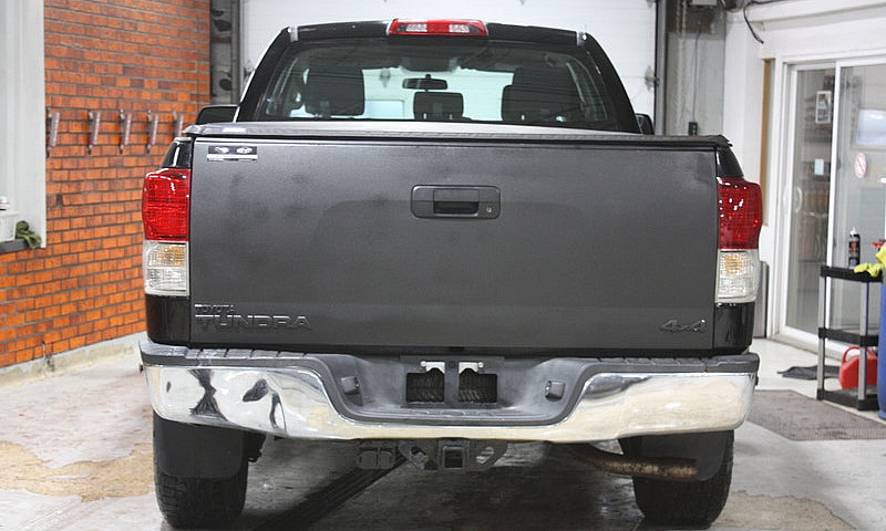 2013 Toyota Tundra S...